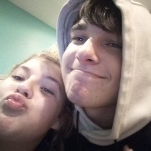 Meet your Posher, Dylan